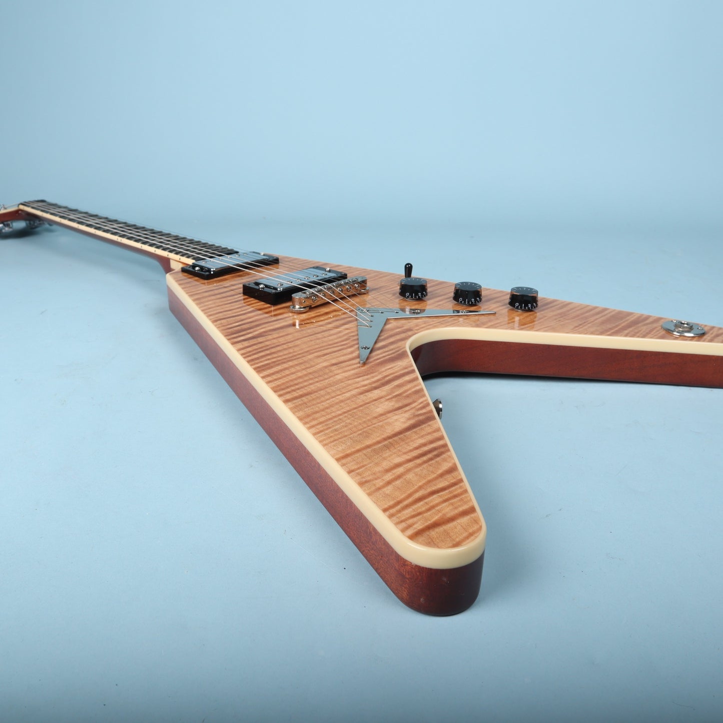 2003 Dean USA V Flame Maple Top Electric Guitar Mahogany Neck