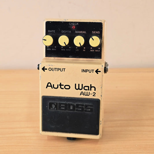 Vintage 90s Boss AW-2 Auto Wah Guitar Effect Pedal Bass Filter EQ Rate Sweep