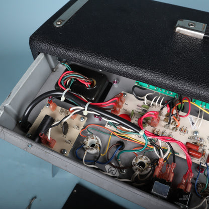 2005 Fender Custom Vibrolux Reverb 2x10 Professional Tube Amplifier