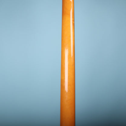 Rear view of the smooth maple neck profile.