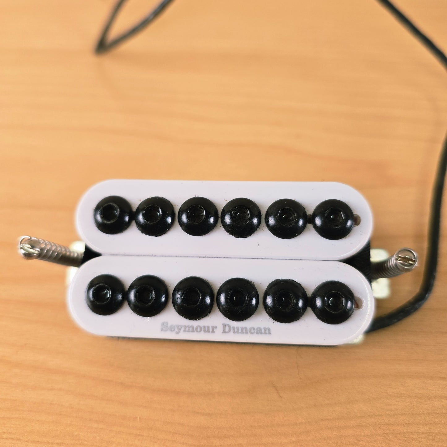 2014 Seymour Duncan SH-8b Invader Bridge Humbucker Pickup White