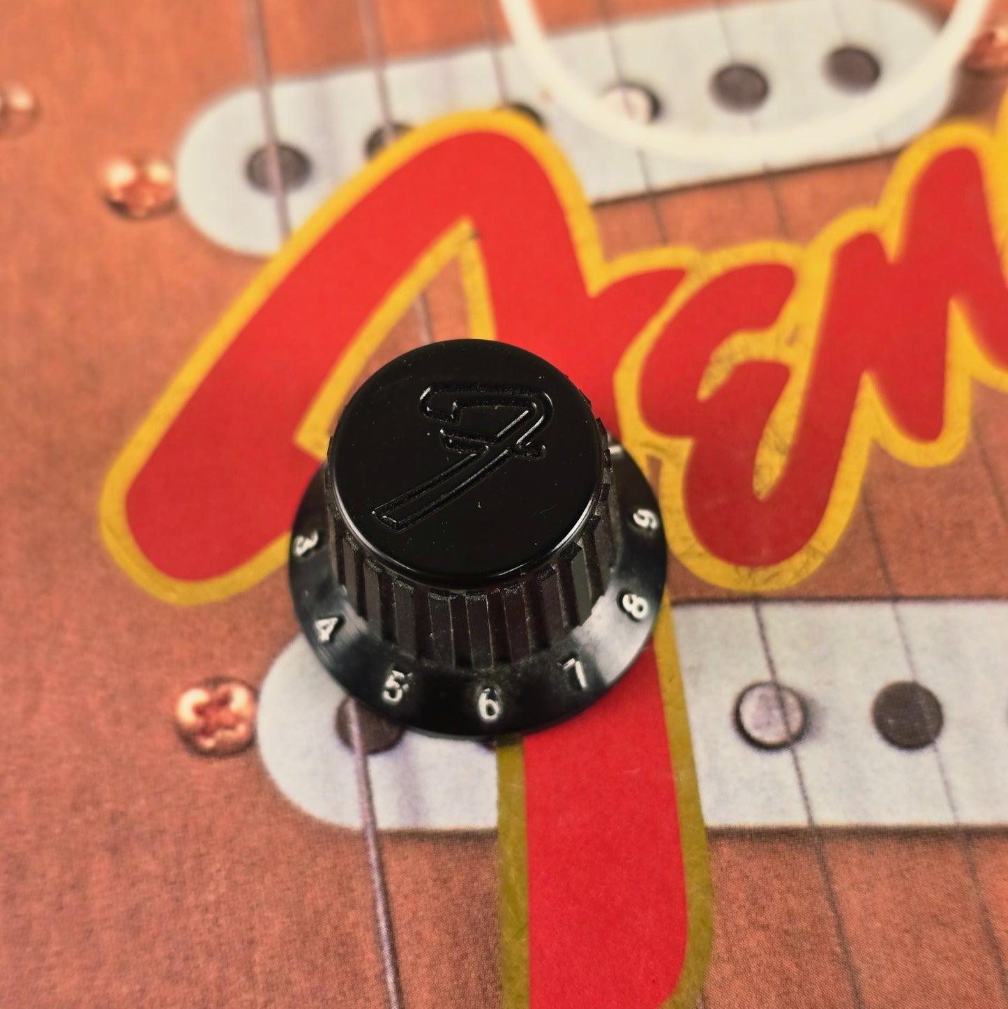 Fender 1986 MIJ Black F Logo Contemporary Knob Japan HM Very Rare