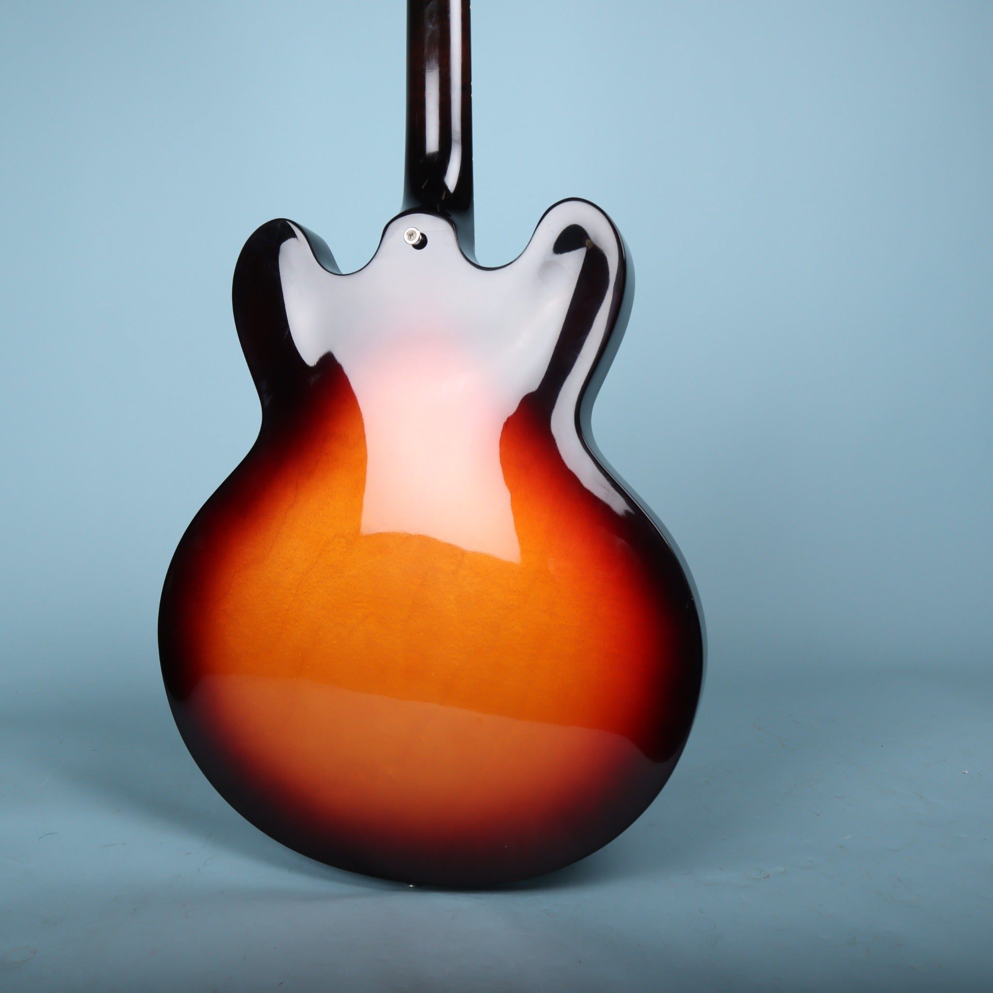 Gibson ES-335 Sunburst 2015 Semi-Hollow Electric Guitar – GuitarFinds