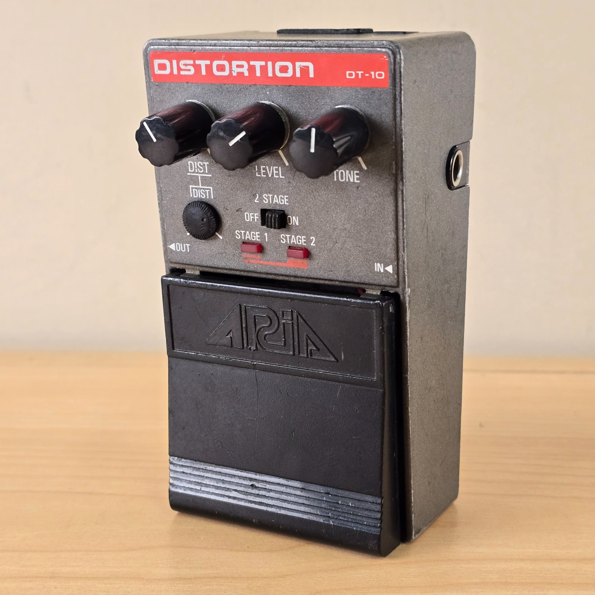Aria DT-10 Distortion Pedal Vintage 1980s Made in Japan