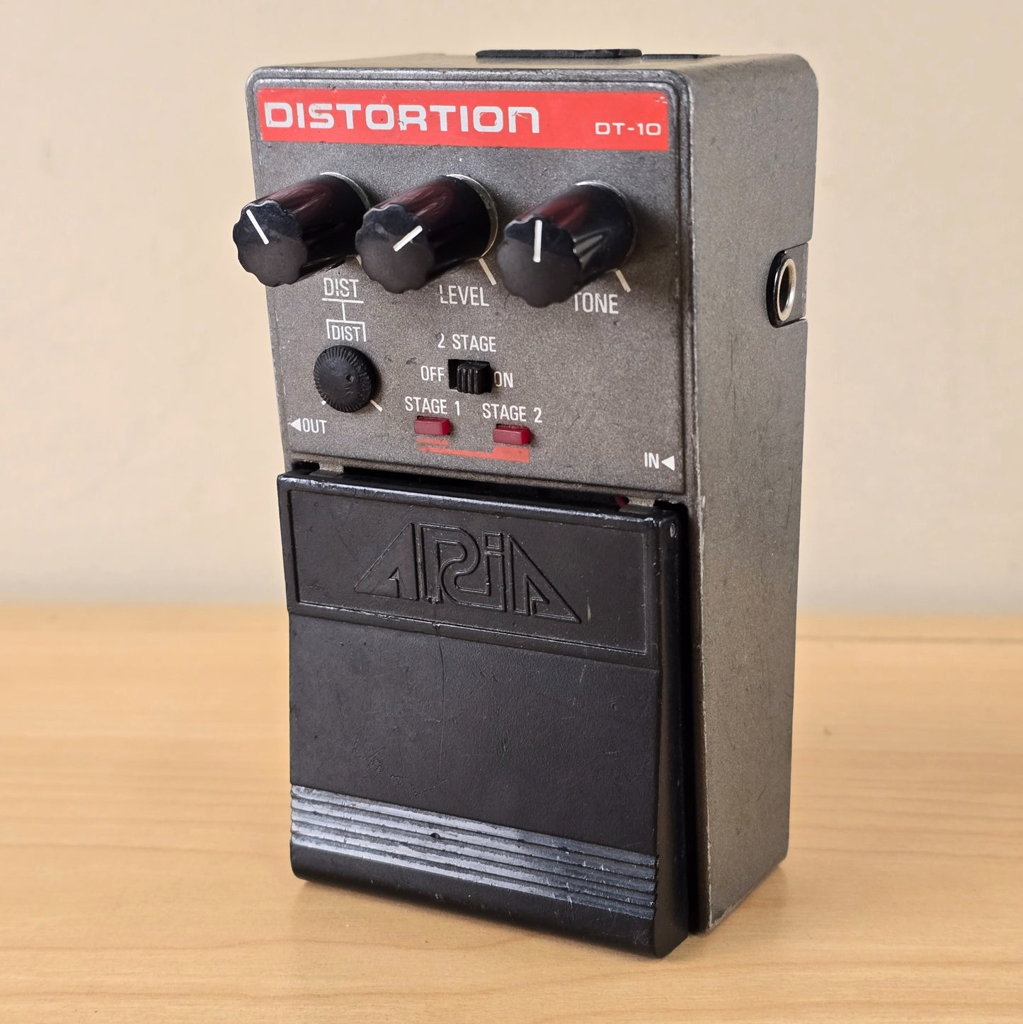 Aria DT-10 Distortion Pedal Vintage 1980s Made in Japan