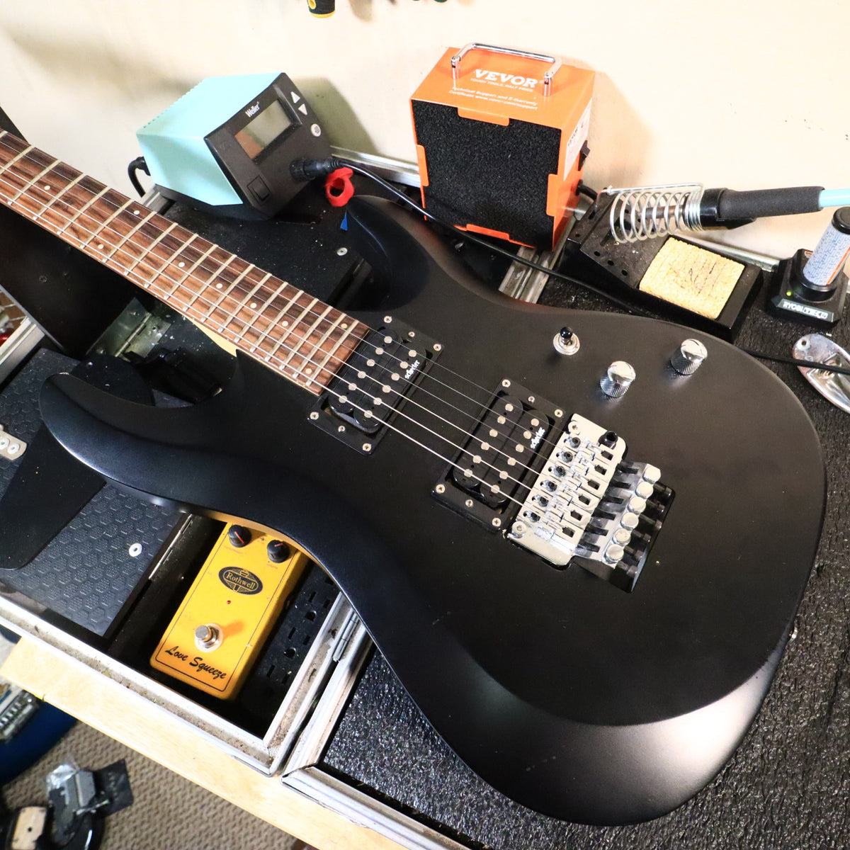 2018 Schecter C-6 Deluxe FR Electric Guitar - Satin Black