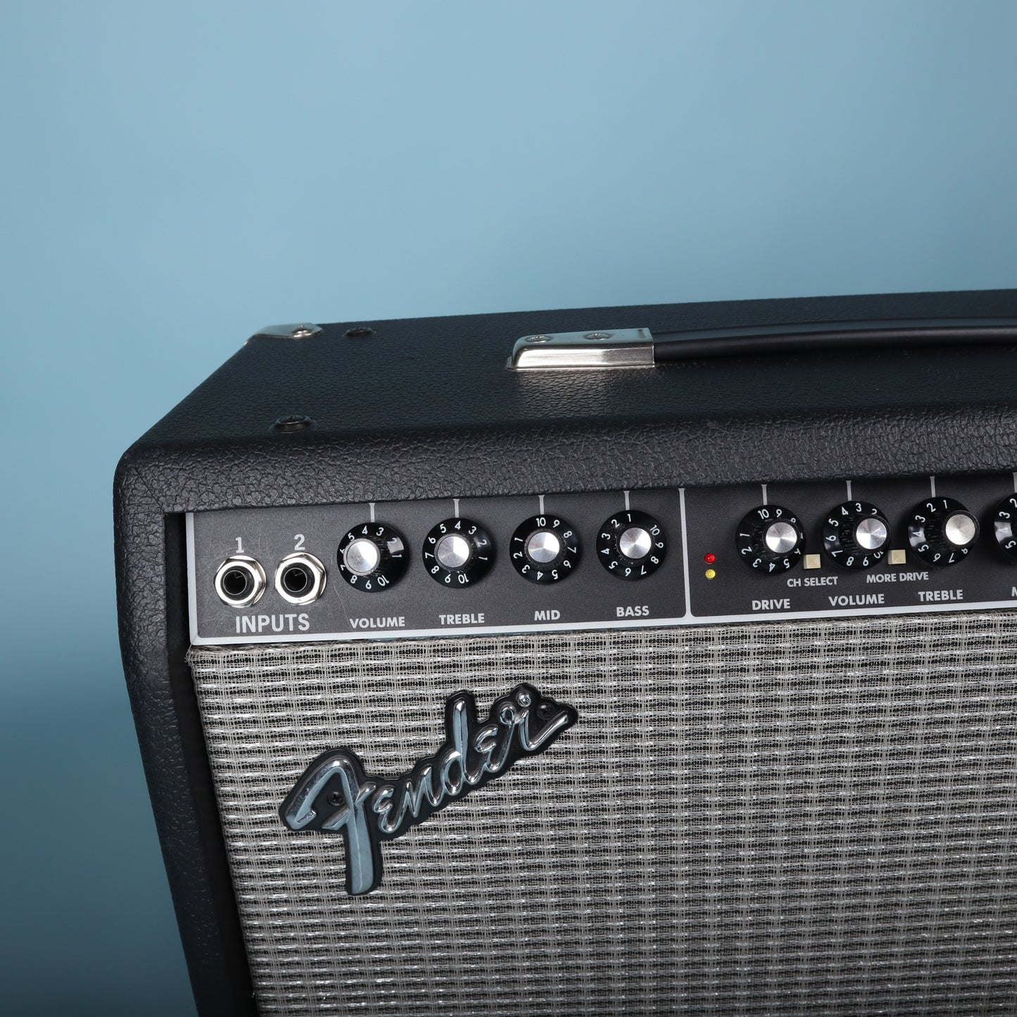 Fender Deluxe 90 90-Watt 1x12" Solid State Guitar Combo Amp