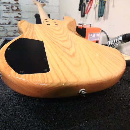 2007 G&L Tribute Series L-2000 Bass Guitar - Natural Gloss