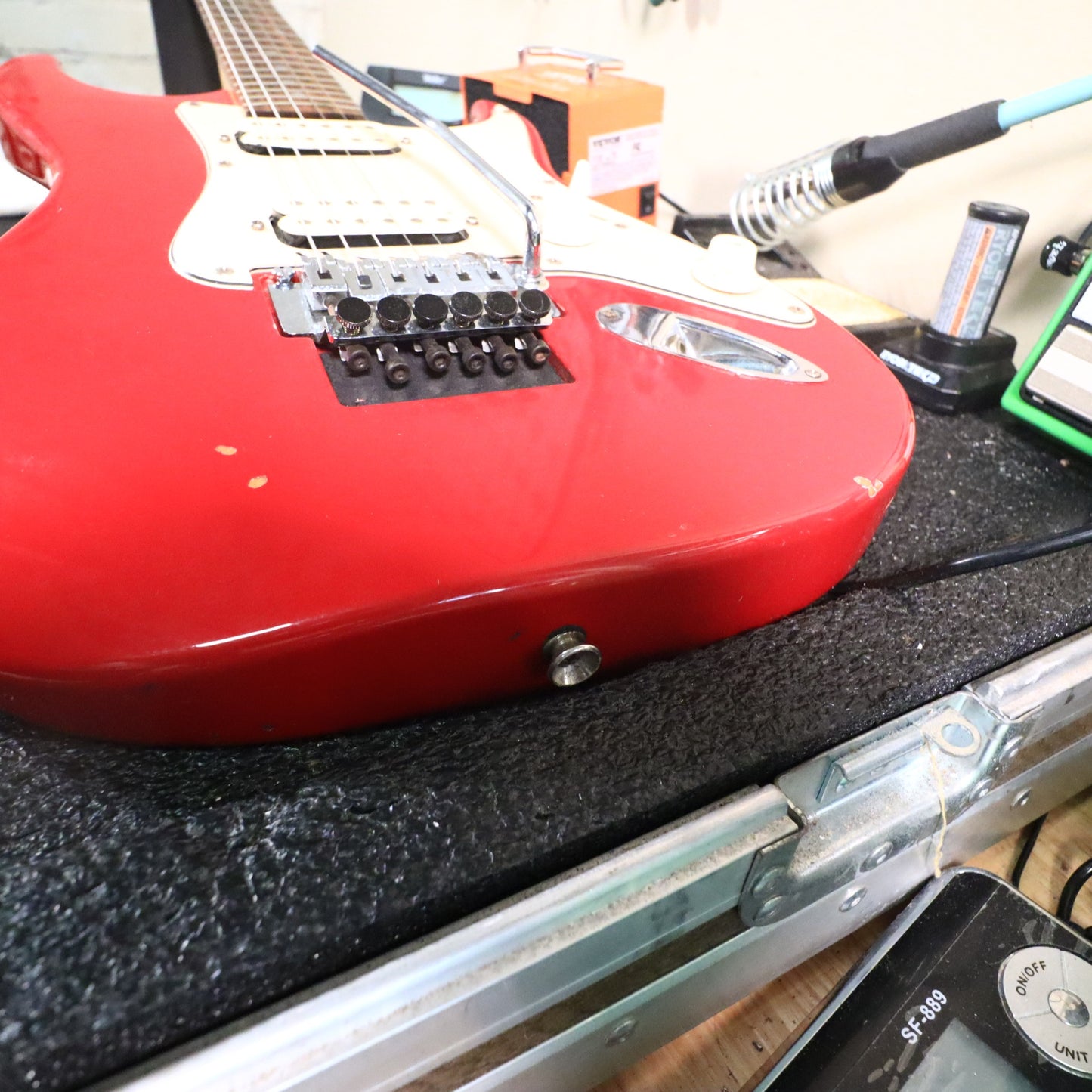 1998 Squier Stagemaster Reverse HH Electric Guitar Frost Red Floyd Rose