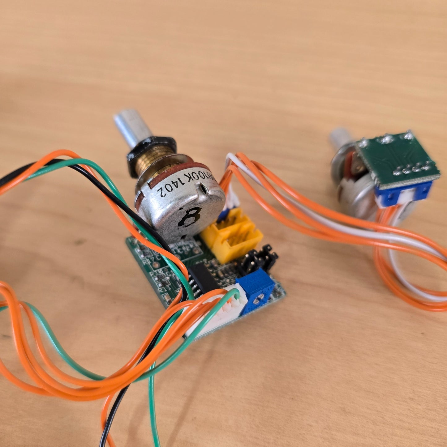 Mike Pope Onboard 5 Knob Bass Preamp Harness Flex Core