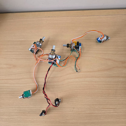 Mike Pope Onboard 5 Knob Bass Preamp Harness Flex Core