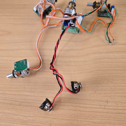 Mike Pope Onboard 5 Knob Bass Preamp Harness Flex Core
